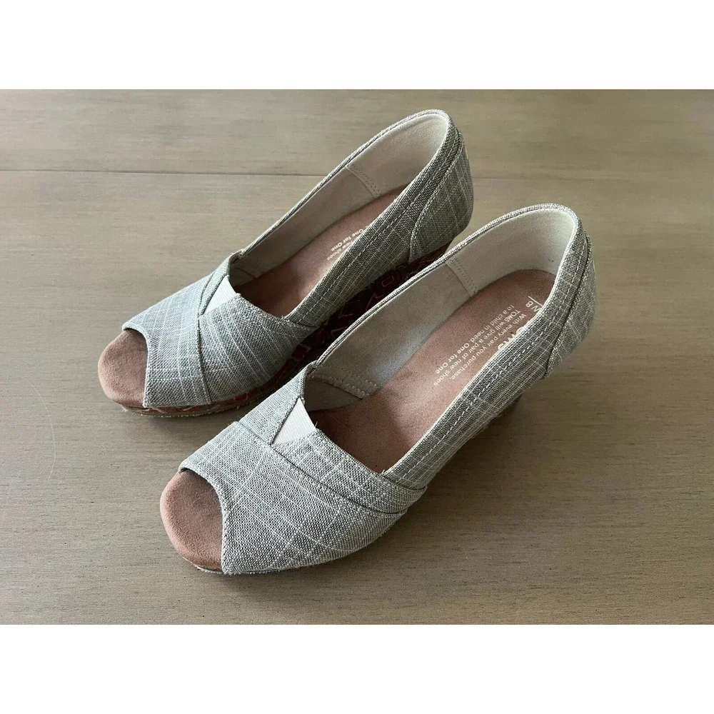 TOMS Southwestern Grey Wedge Peep Toe Women's 8 Casual Comfort Cork Heel‎ Shoes